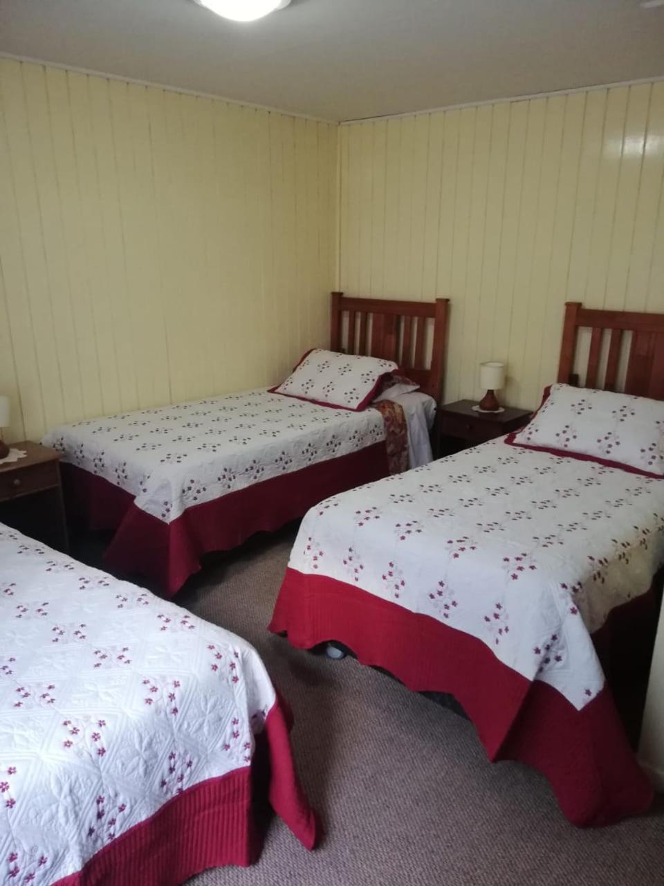 Hostal El Mirador 2 Castro Buitenkant foto